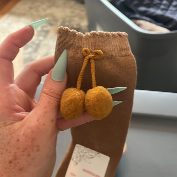 ❤️❤️🤎 - Picture 5 of 5